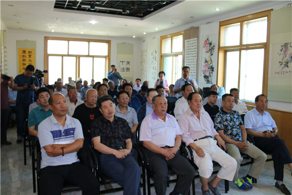 河北霸州西高村首届农民书画展